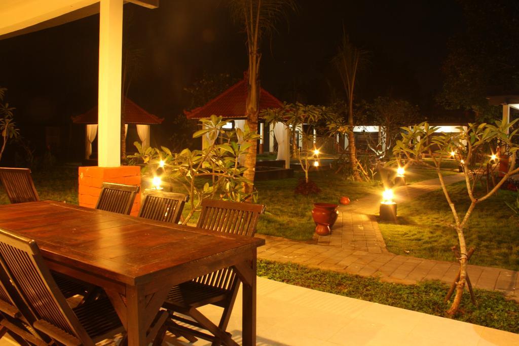 D'Mell Bali Hotel Nusa Dua  Exterior photo